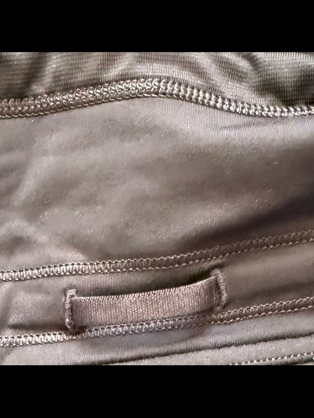 Lululemon Speed Up Short Mid Rise 4” Black - Picture 4 of 7